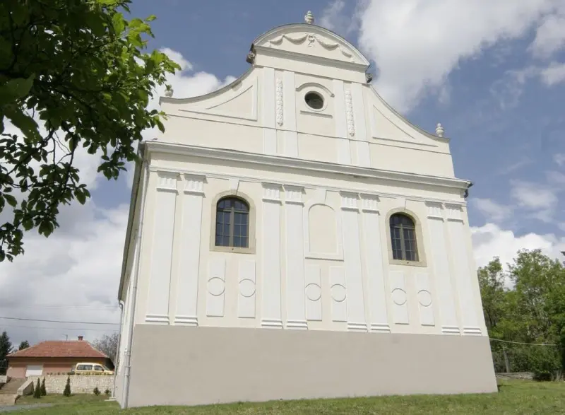 Csoda Rabbik Útja: A világon mindenhonnan jönnek ebbe a különleges magyar faluba (+ szállásajánló)