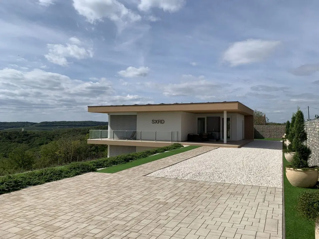 Szekszárd első ötcsillagos szállása - Romantikázzatok a csodaszép SXRD Luxus Apartmanban