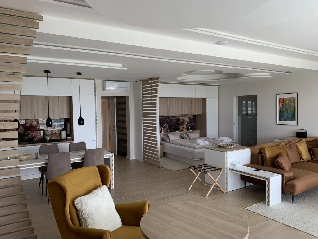 Szekszárd első ötcsillagos szállása - Romantikázzatok a csodaszép SXRD Luxus Apartmanban