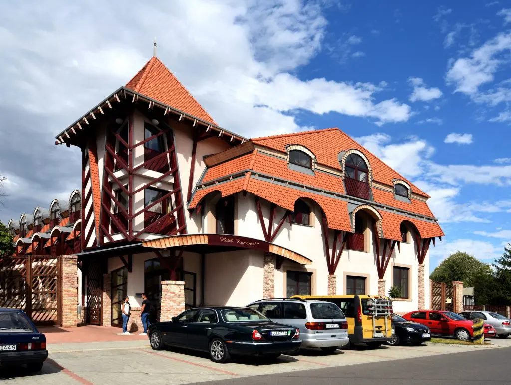 Ízek és élmények a Nagykunság szívében, a fürdő kapujában: Hotel Kumánia***superior