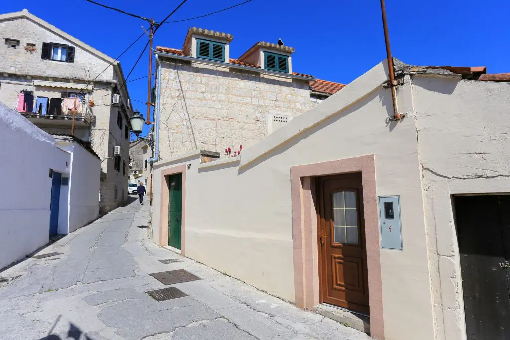 Vakáció Horvátország mediterrán szívében – TOP 10 apartman Splitben