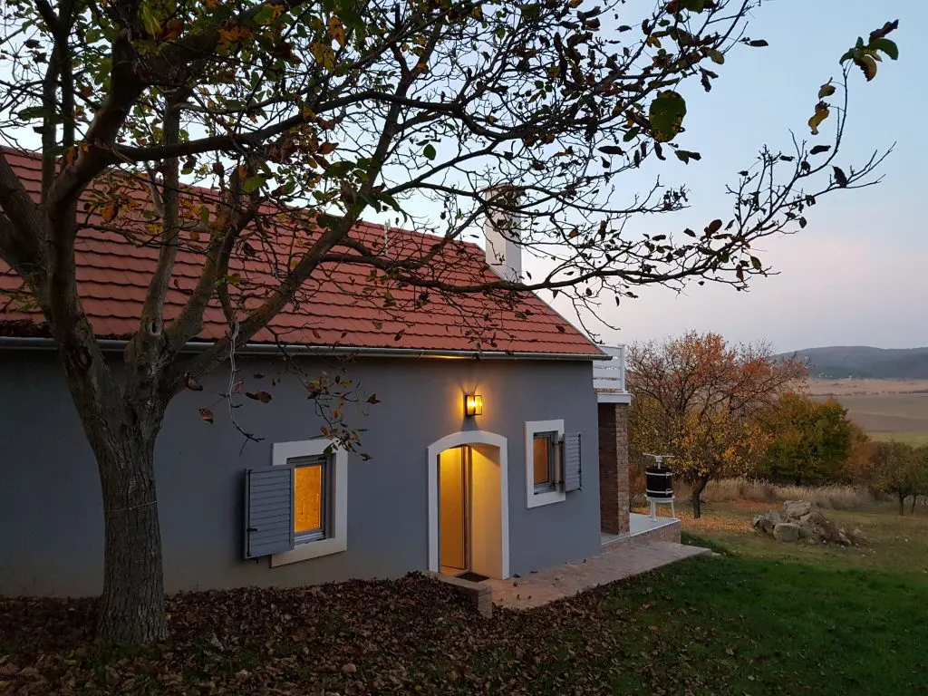 Tanösvények a Balaton körül ‒ túra Az arany emberhez és a magyar Stonehengehez 