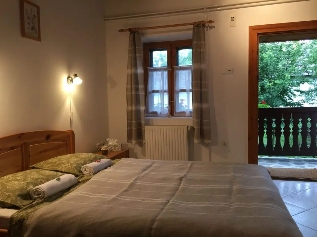 Hagyományőrző programok és látnivalók Hollókőn