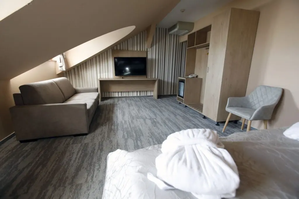 Játssz velünk, és csobbanj egyet a Laroba Wellness Hotelben, Alsóörsön!
