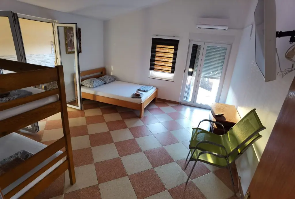 Pénztárcabarát apartmanok néhány utcára a tengertől: TOP 25 horvát apartman idénre