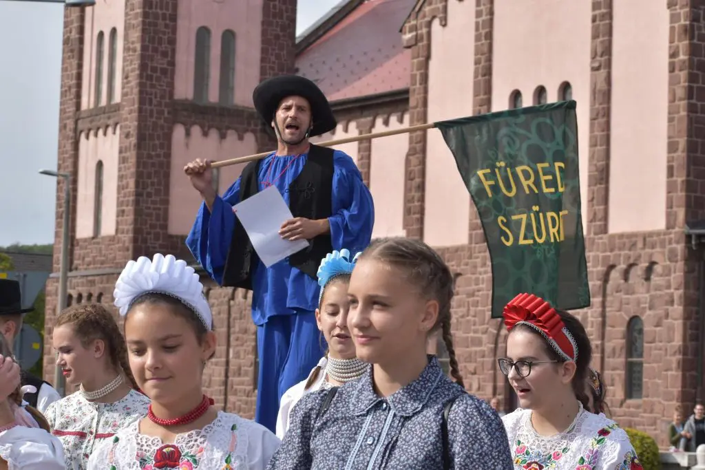 50+ őszi program