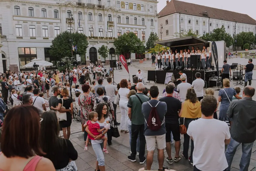50+ őszi program