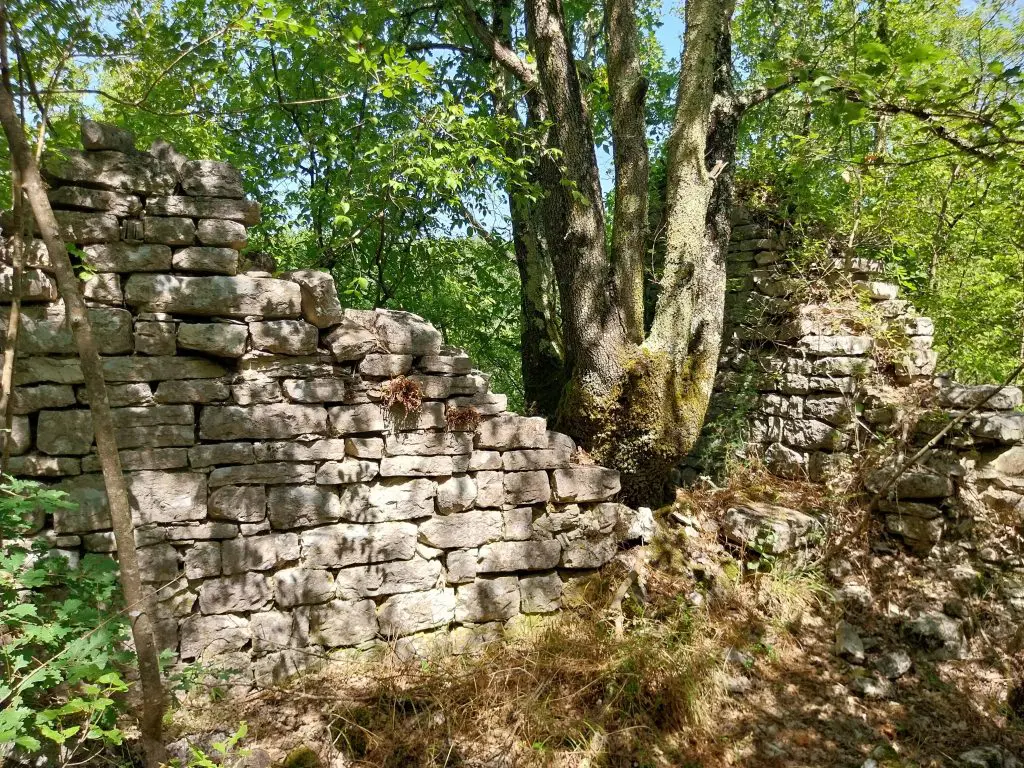 Különleges program Isztrián: a titkos középkori romváros