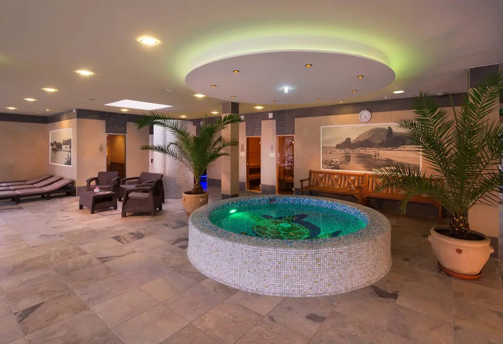 Privát wellness kettesben – önálló, jacuzzis szállások Valentin-napra