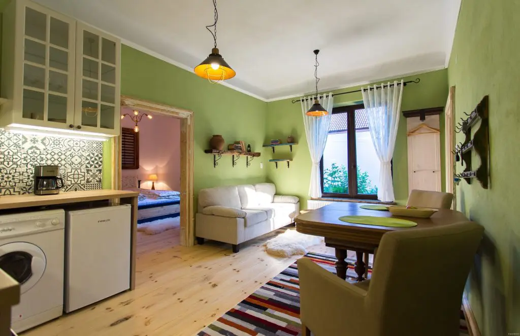 Utazás „az erdőn túl” − Top 25 családbarát erdélyi apartman