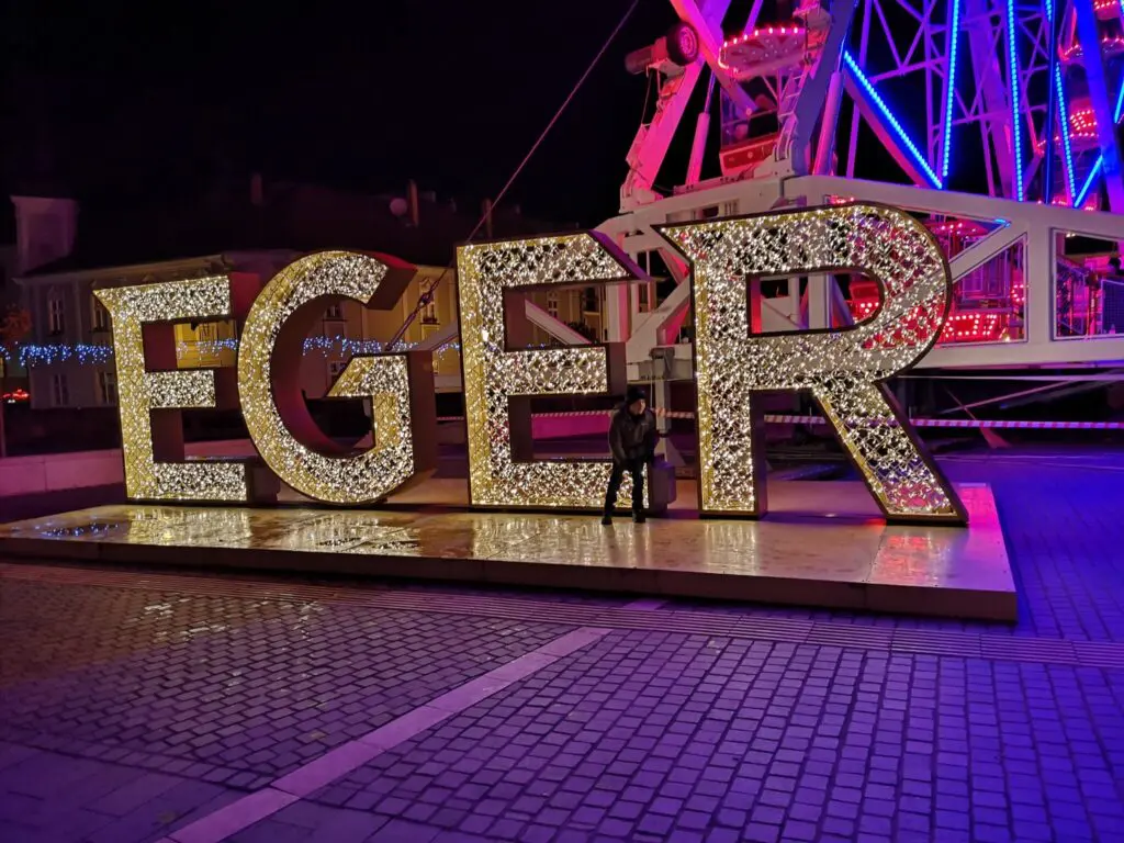 Varázslatos Advent Egerben: program- és szállásajánlóval