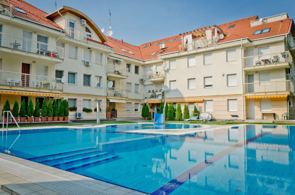 5 város, ahol szuper kedvezmények várnak
