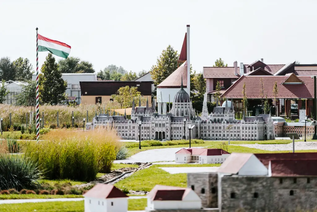 Ezer Év Parkja Mórahalom