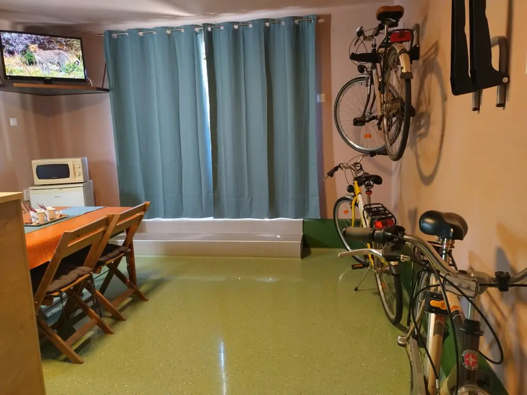Bringa, Balaton, Flaszterhostel – Szántódi kerékpáros szállás akár 1 éjszakára!