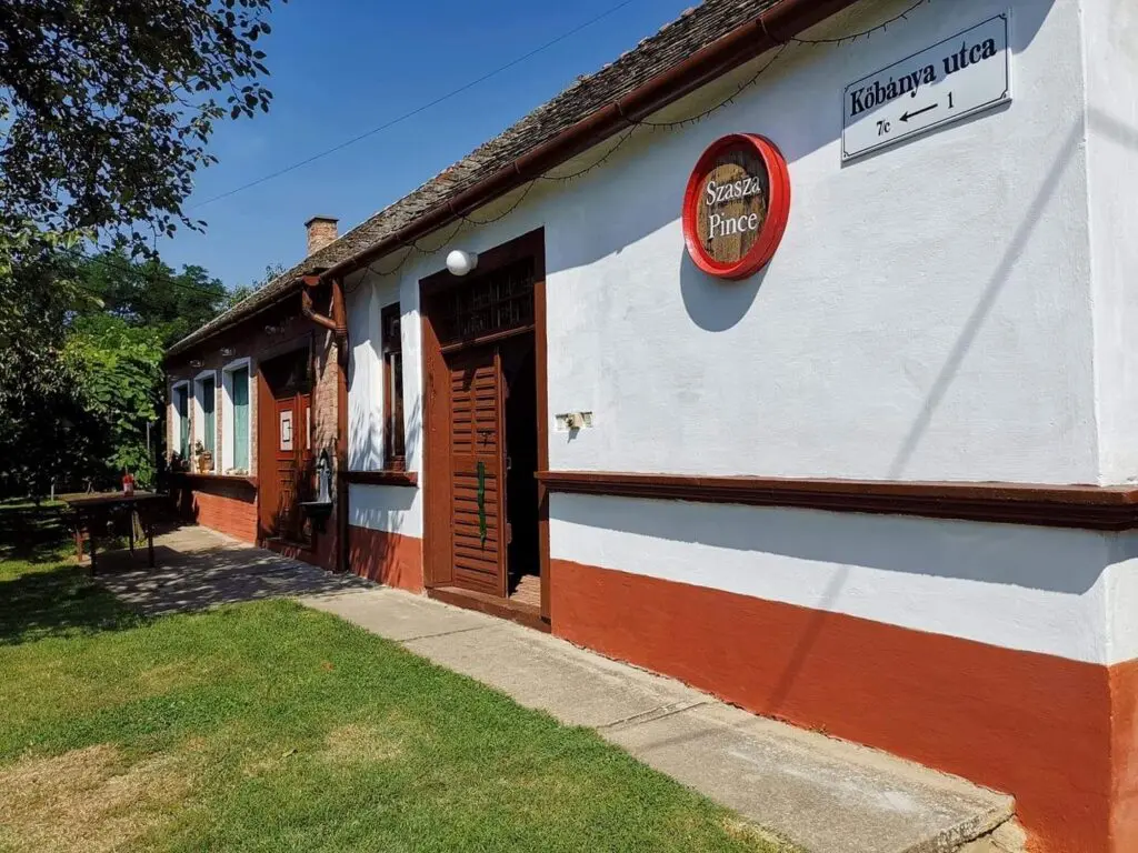 Világsiker: A legjobbak között ez a magyar borászat étterem