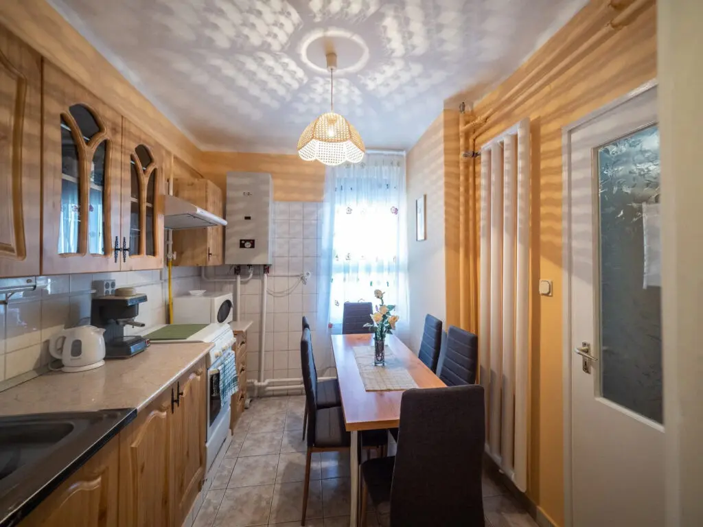9 fős Kiss Apartman 2 Békés*