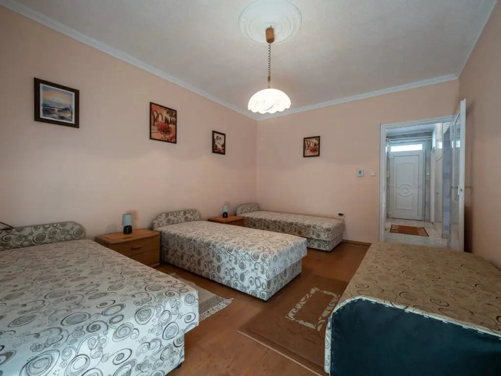 9 fős Kiss Apartman 2 Békés*