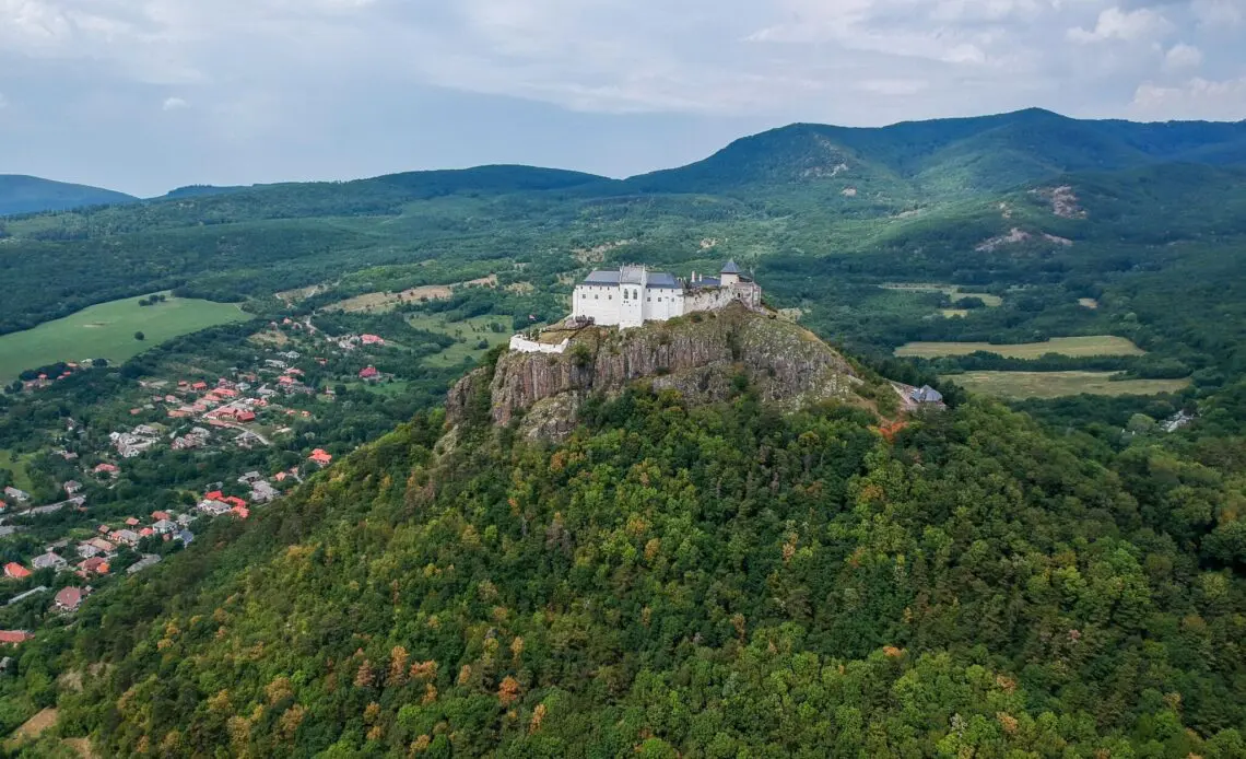 Látogatható magyar várak és kastélyok