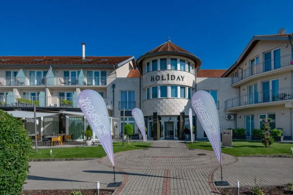 Pezsgő, pihenés, wellness – Ezt látnod kell, elképesztő szilveszteri ajánlatok magyarországi szállodákban!