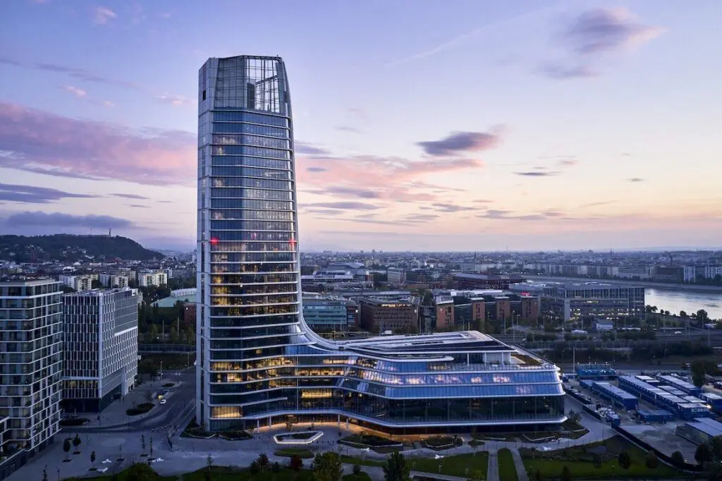 Panorámavadászoknak kötelező: Magyarország legmagasabb helyei, ahonnan kinézhetsz