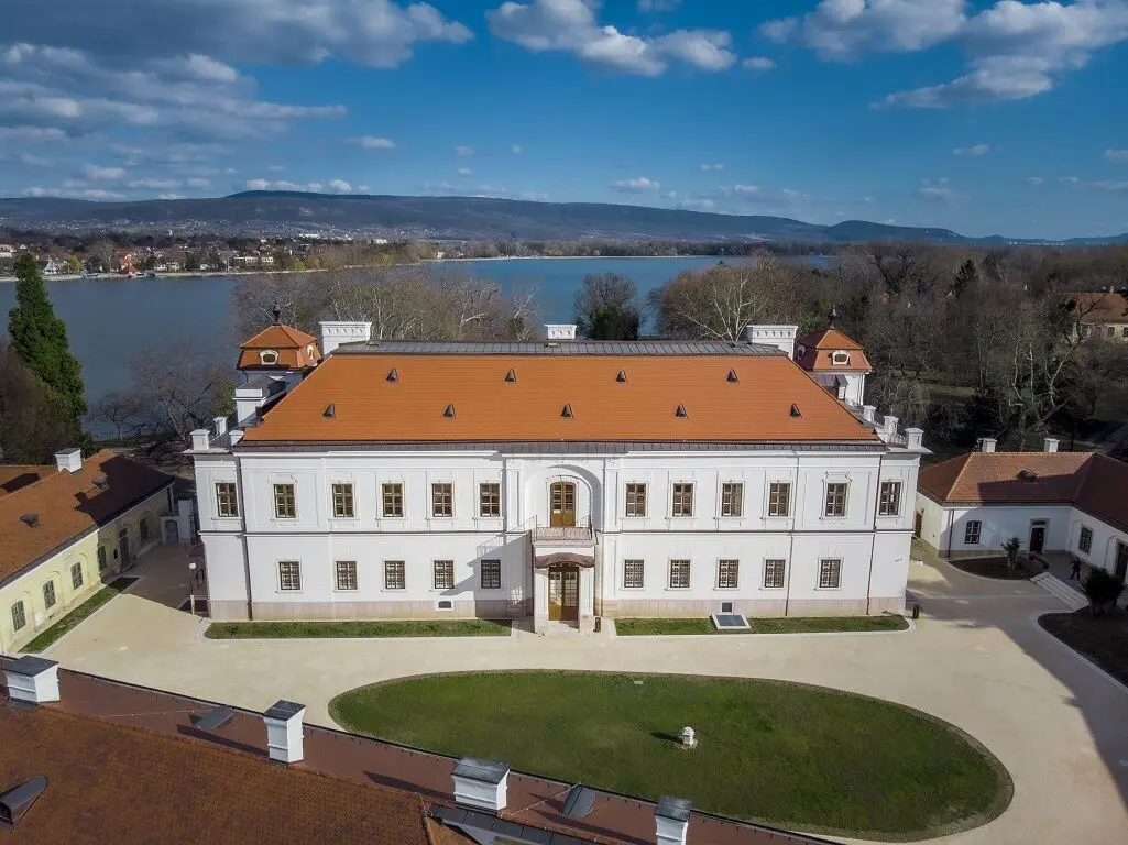Dolce vita a magyar Garda-tó partján
