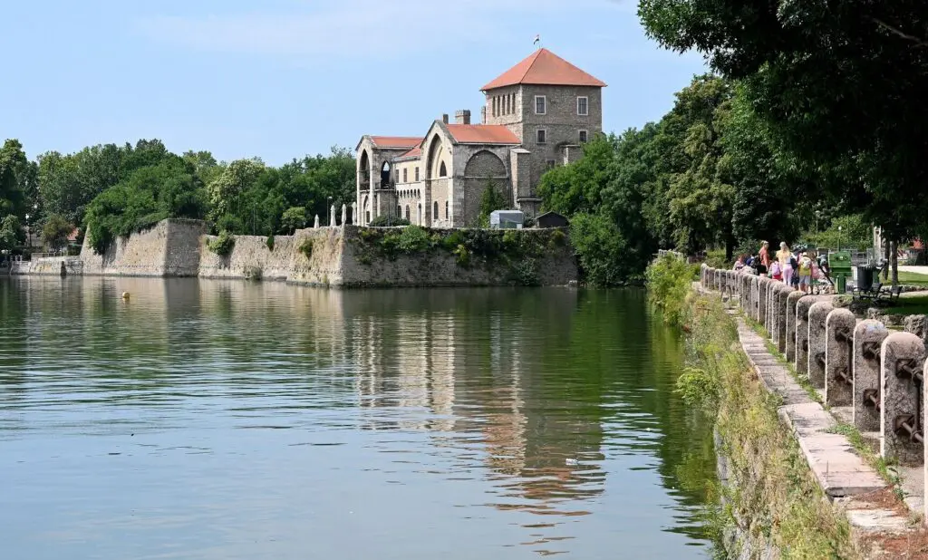 Dolce vita a magyar Garda-tó partján