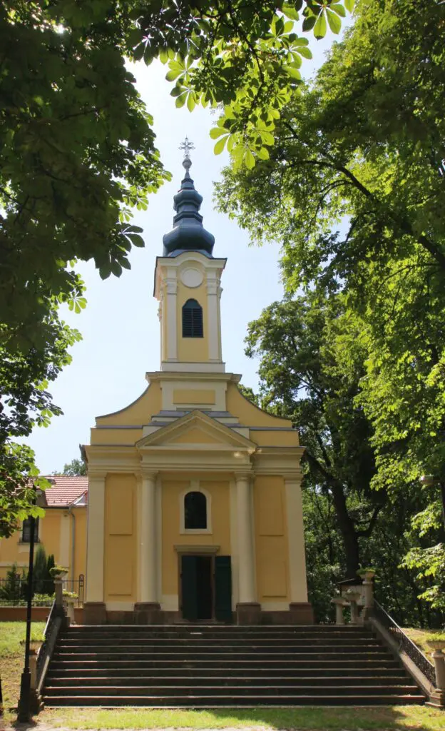 Ez a dunakanyari város mindenkit megtéveszt elsőre – Felismered?