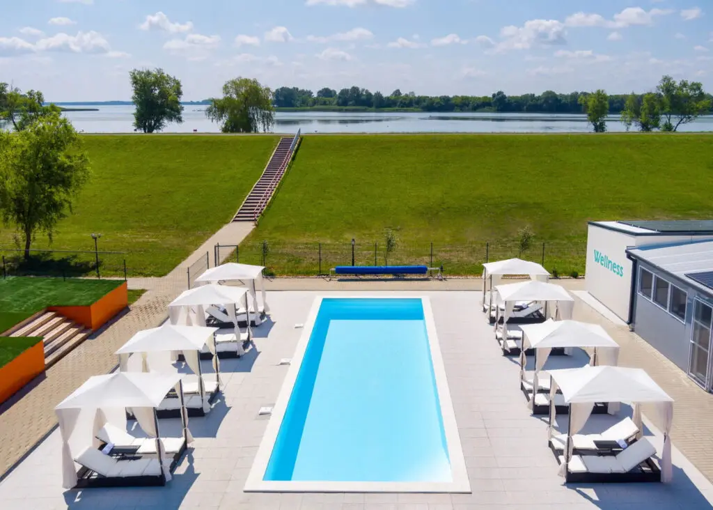 Édesvízi Riviéra másképp – Bakancslista a Tisza-tó legjobb és legstílusosabb pontjaival