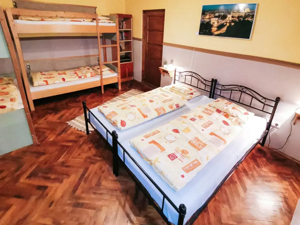Debre Vendégház Szendehely