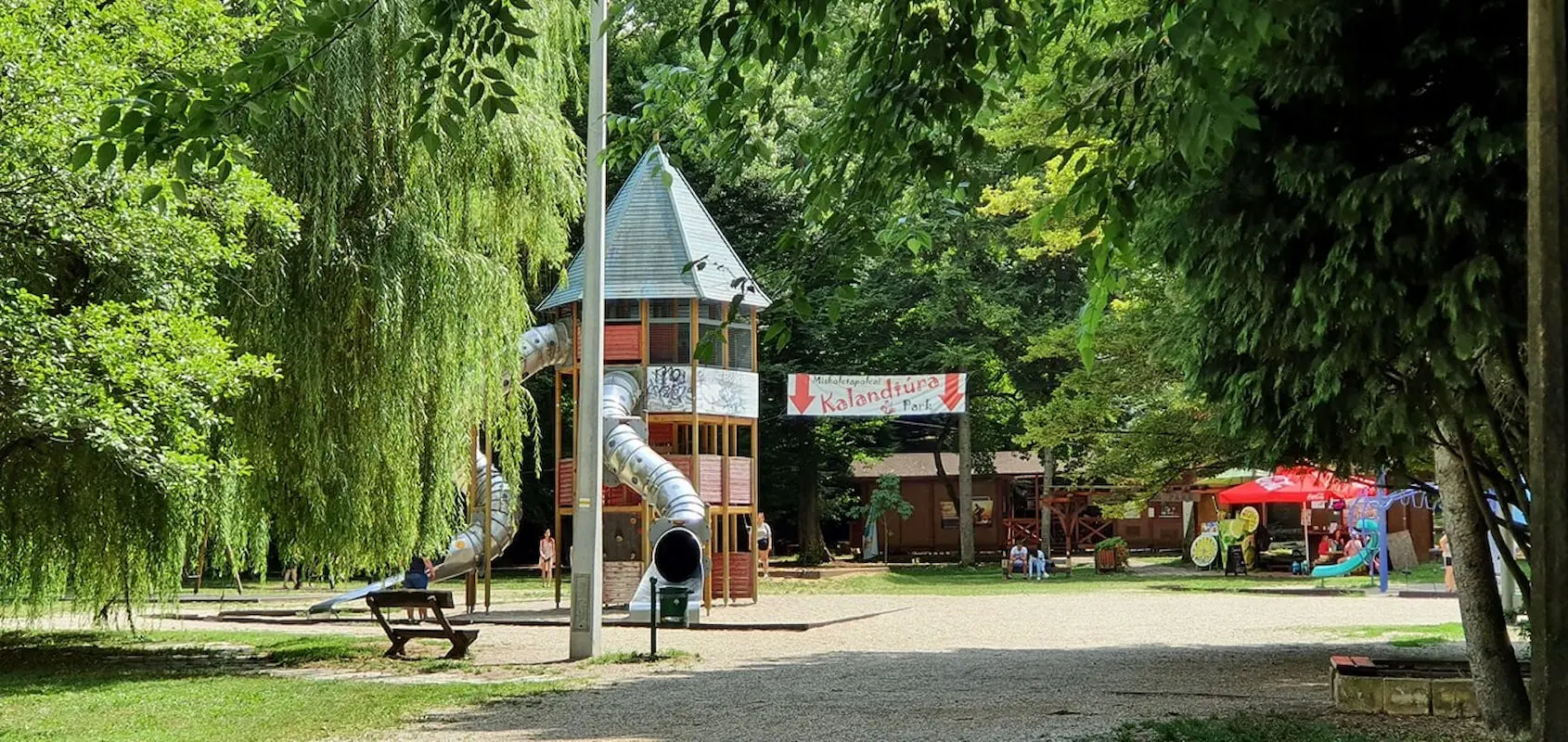 Kalandpark és játszótér