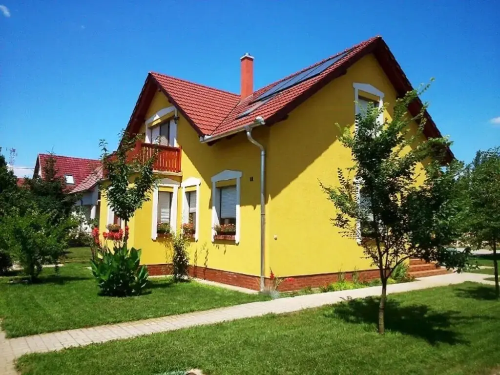 Kardos Vendégház, Zsombó
