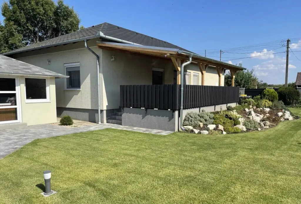  Szalókiház Vendégház Abádszalók