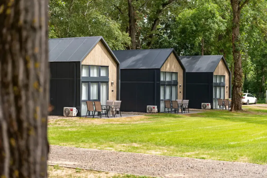 Tisza-tó Glamping Abádszalók