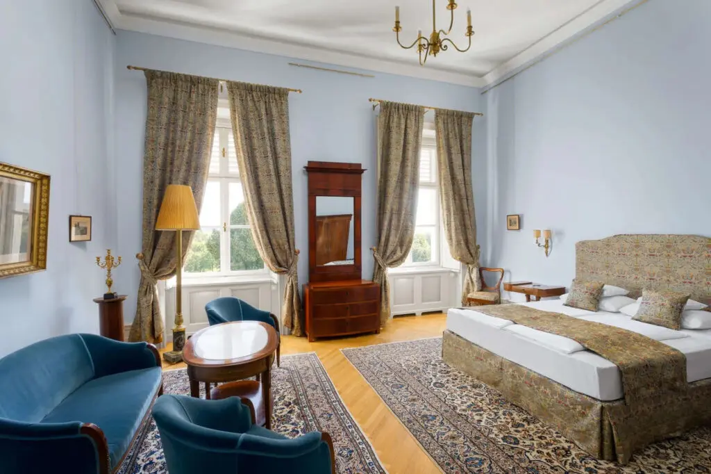 Károlyi–Kastély Hotel & Restaurant Fehérvárcsurgó