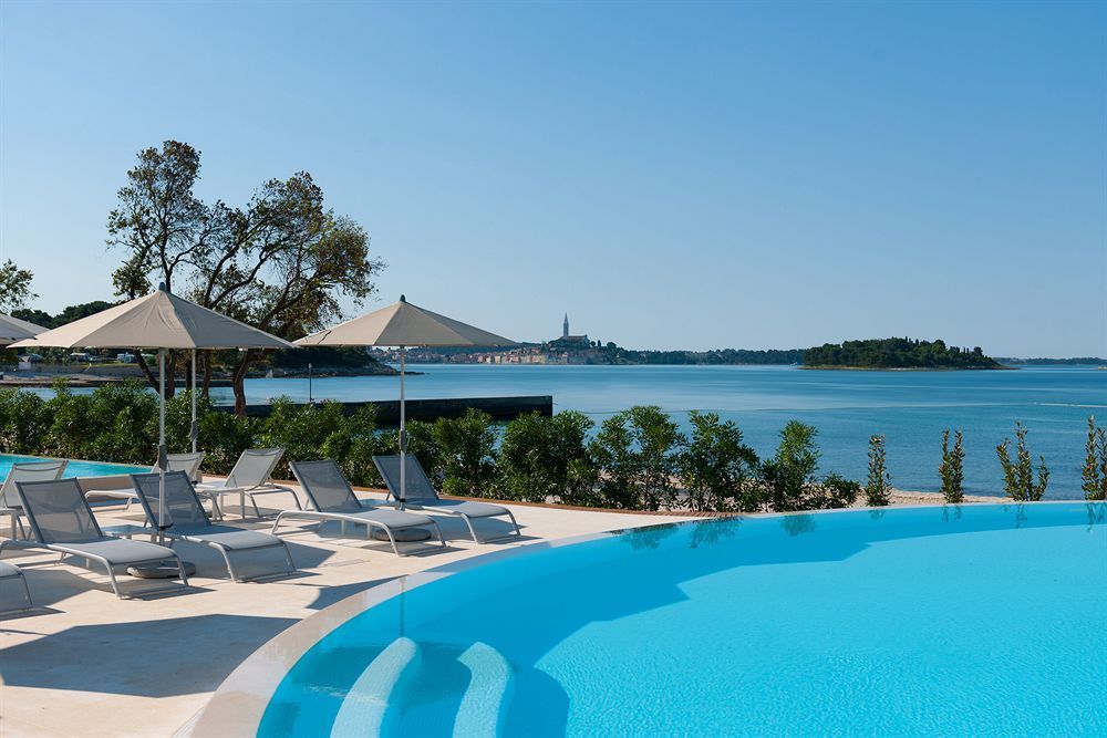 Nyaralás a horvát tengerpart legjobb családbarát hoteleiben