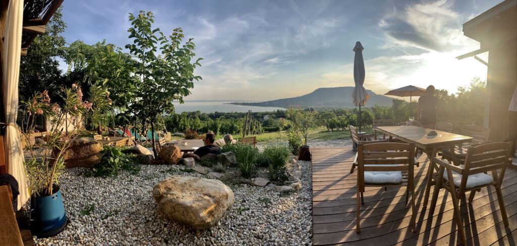 Hangulatos borteraszok a Balaton-felvidéken