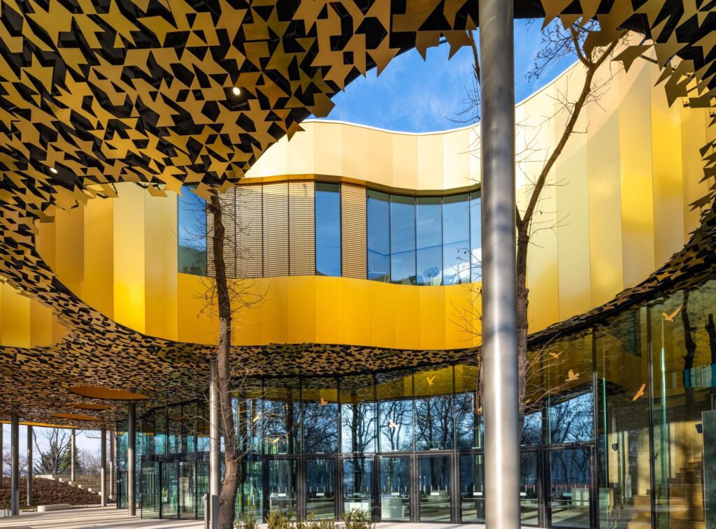 Hova menjünk rossz időben gyerekkel? Játszóházak, izgalmas programok és gyerekbarát szálláshelyek