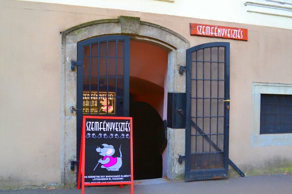 Hova menjünk rossz időben gyerekkel? Játszóházak, izgalmas programok és gyerekbarát szálláshelyek