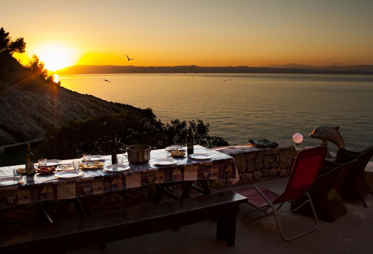 Mediterrán vendégház közvetlenül a tengerparton Hvar szigetén