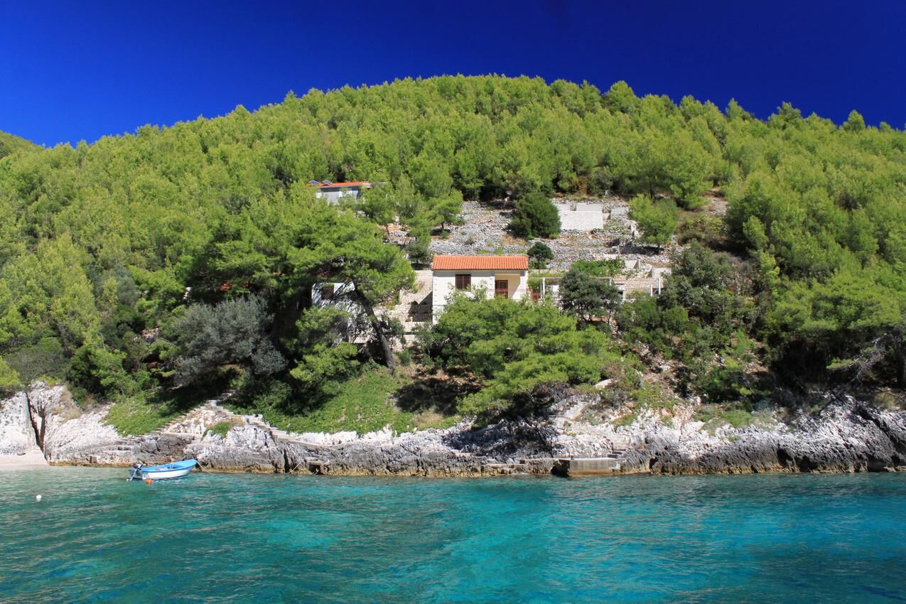 Tengerparti nyaraló hatalmas terasszal, Korčula