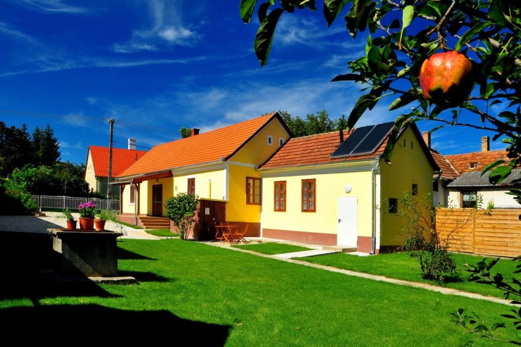 top 10 vendégház Balaton