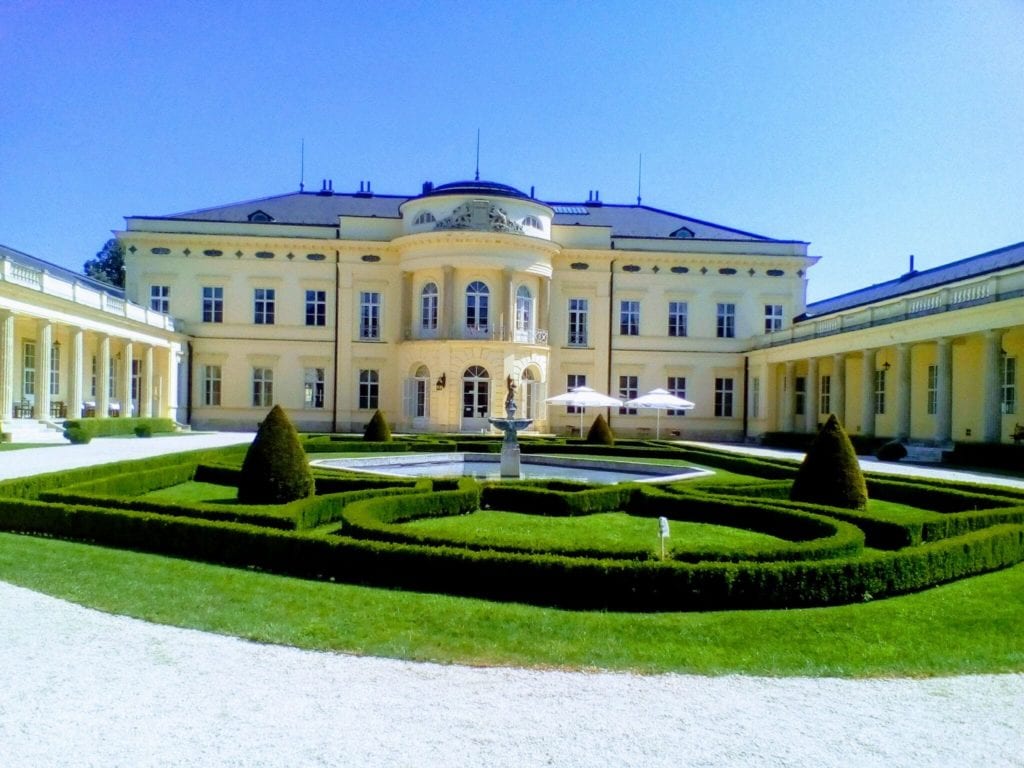 TOP 10 legszebb kastély Magyarországon: elegancia, luxus, időutazás!
