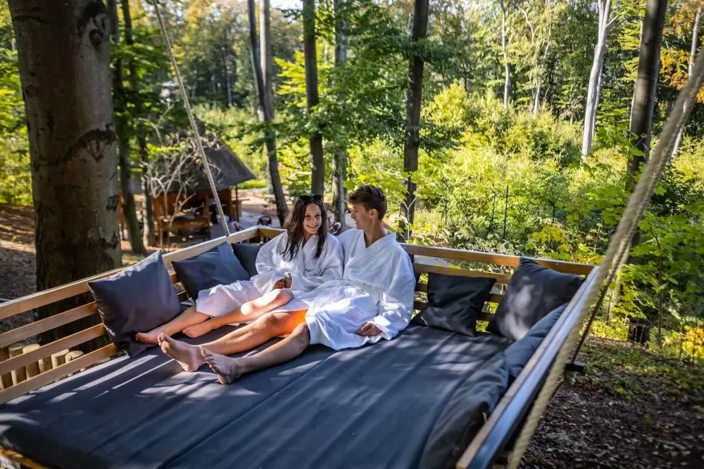 Pihenés a felhők felett – Csúcs szállások Magyarország legmagasabb pontjain