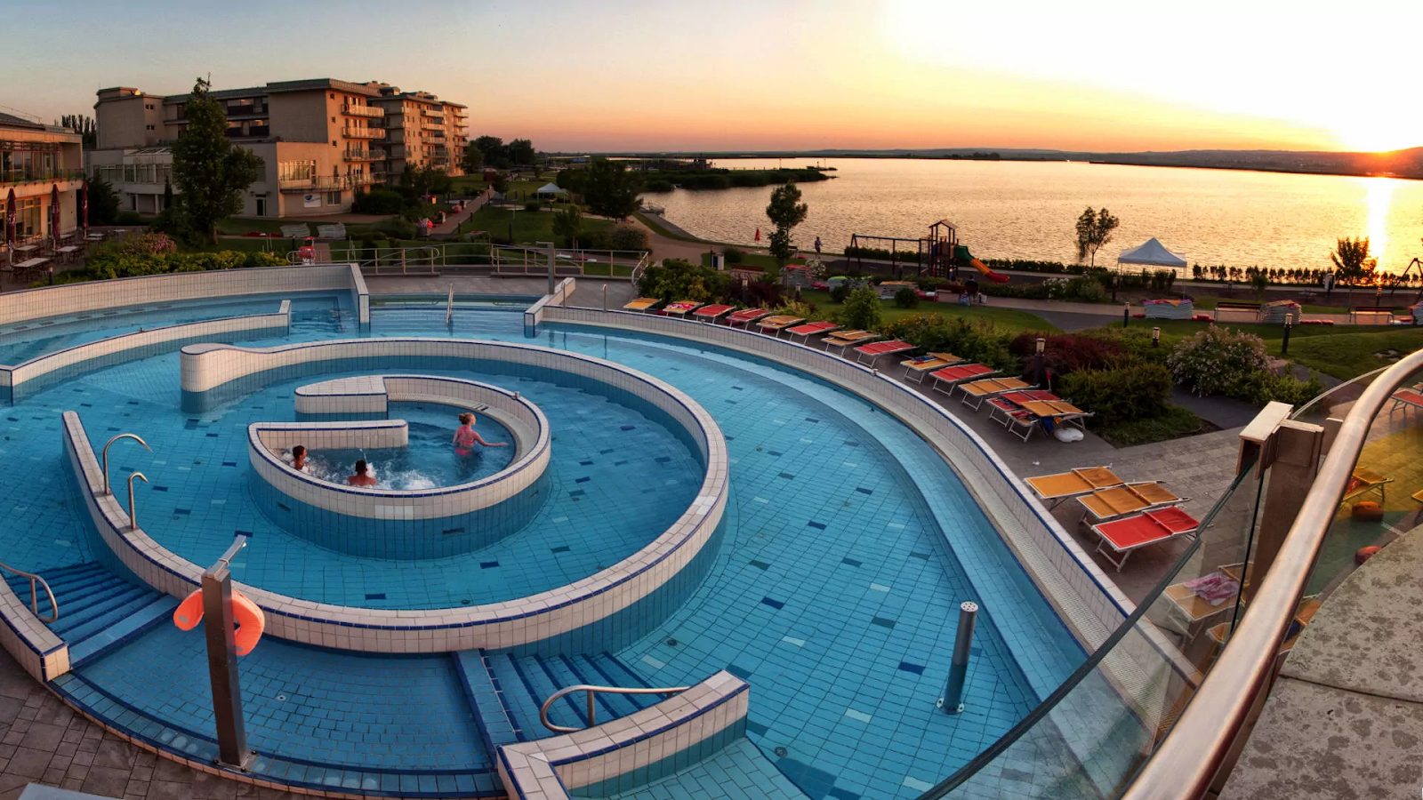 Téli wellness és ünnepi programok a tóparti Velence Resort & Spa-ban