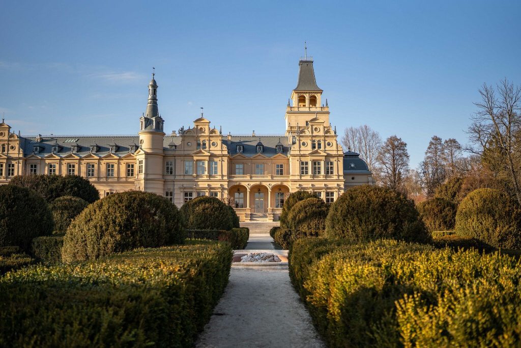 Top 10 magyarországi kastélypark – Sétálj grófok és hercegek nyomában!