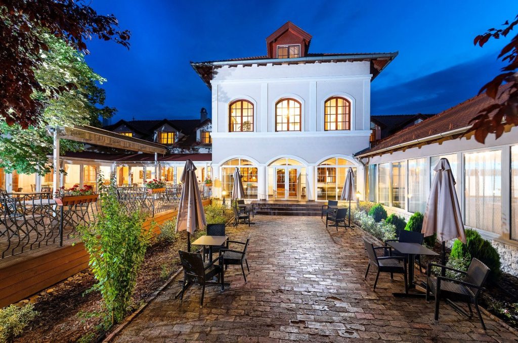 TOP 30 vidéki wellness hotel Magyarországon – Relaxálj a legjobb szállodákban, mert megérdemled