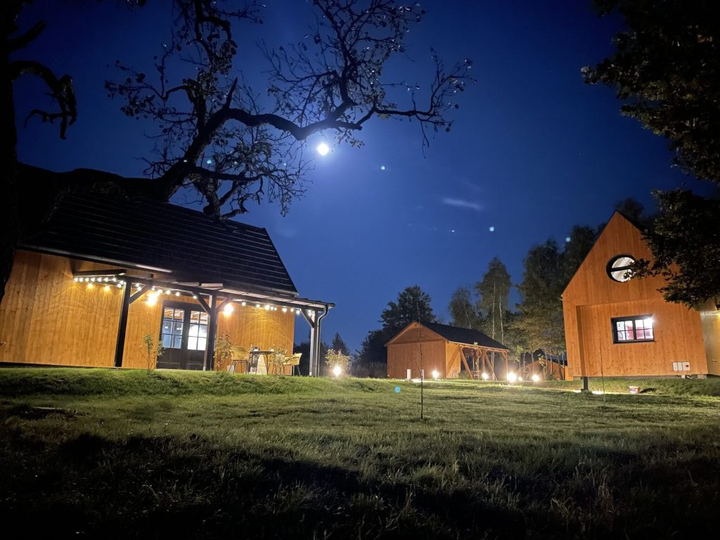50 őrségi faház és természetközeli szállás a tökéletes pihenéshez