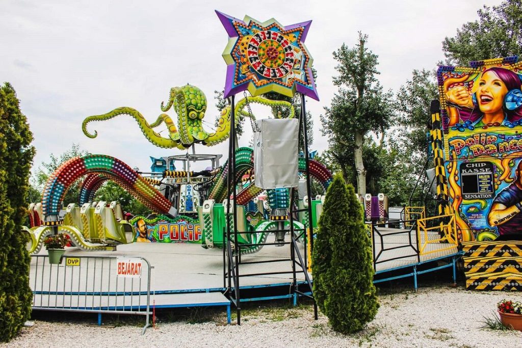 Ide menj nyaralni a gyerekekkel! A 10 legjobb családbarát szállás a Balaton partján
