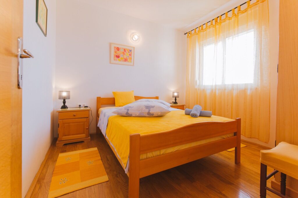 Elbűvölő tengerparti óvárosok és csodás fürdőhelyek ‒ Közép-Dalmácia kifogyhatatlan kincsesládája