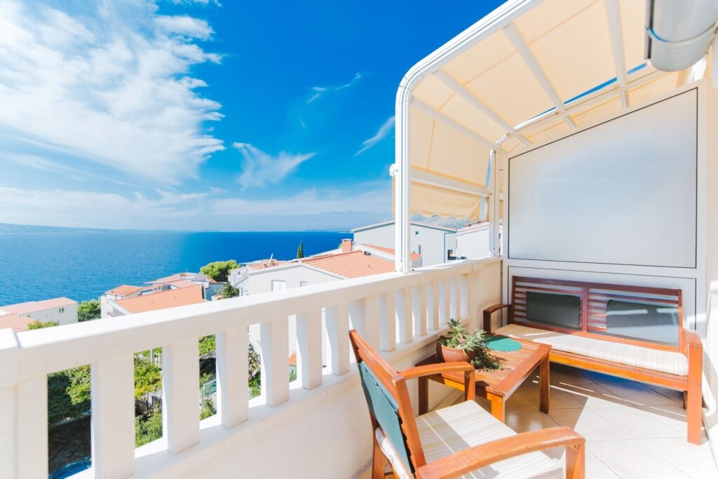 Elbűvölő tengerparti óvárosok és csodás fürdőhelyek ‒ Közép-Dalmácia kifogyhatatlan kincsesládája